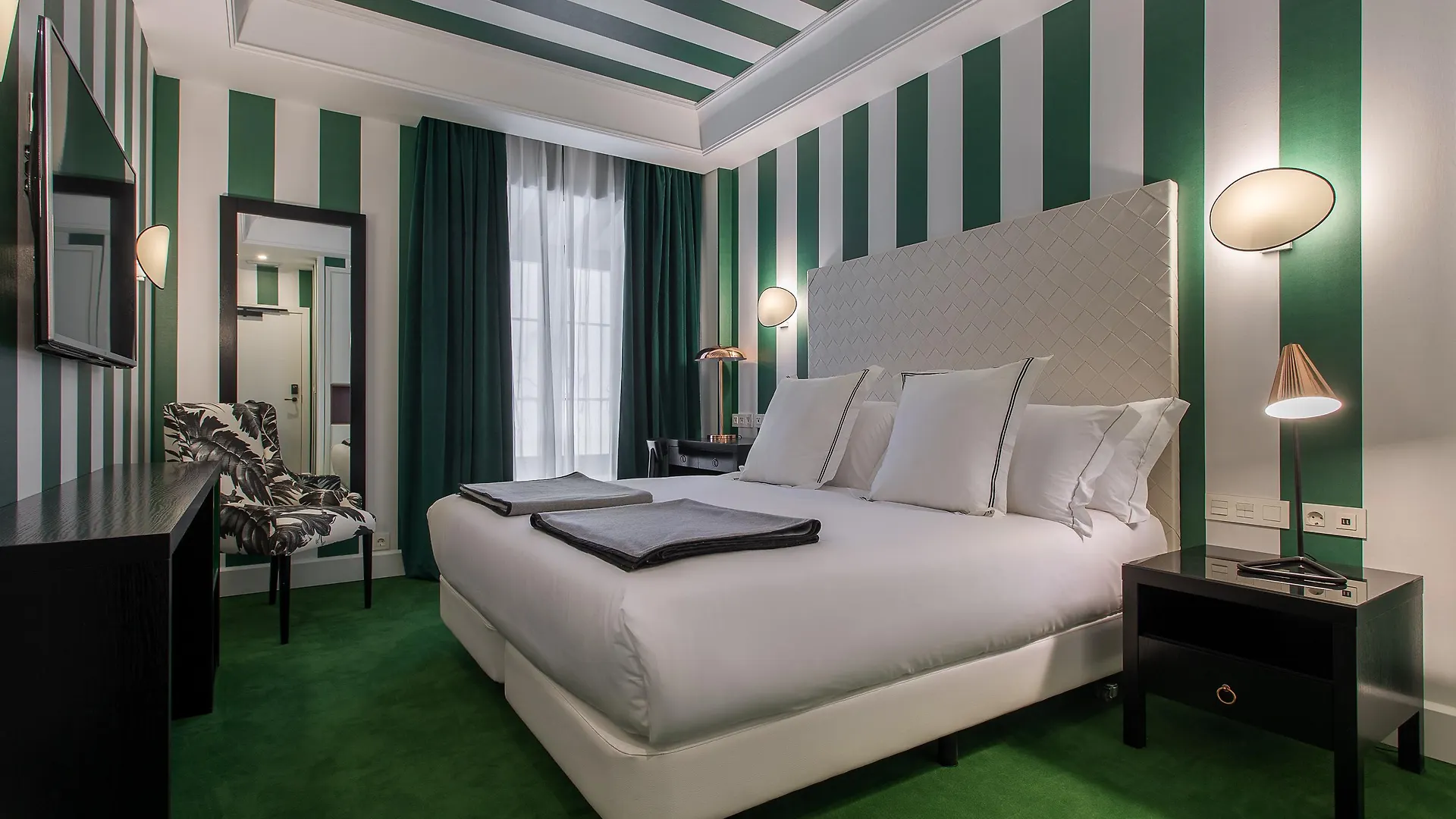Room Mate Valeria Málaga Otel